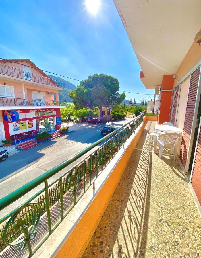 Dimitris Apartment Диакопто Екстериор снимка